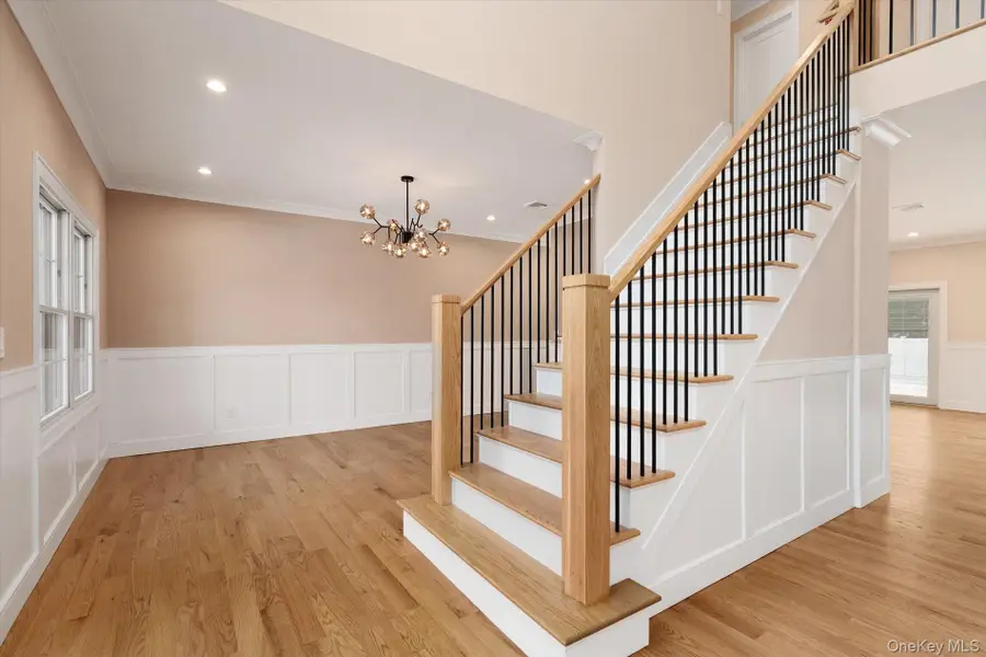 3356 Carrollton Avenue, Wantagh, NY 11793 - #3