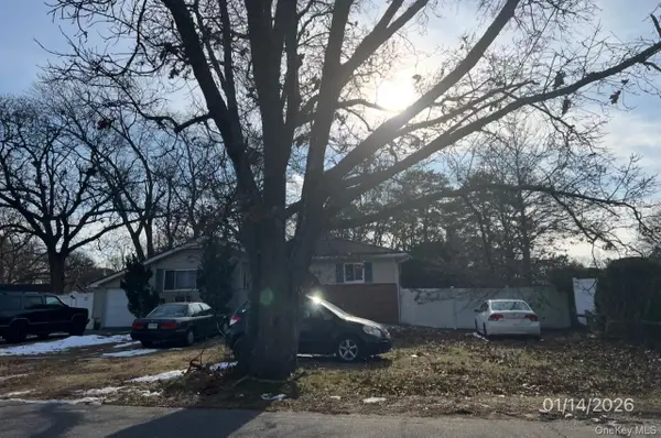 44 Lexington Avenue, Brentwood, NY 11717