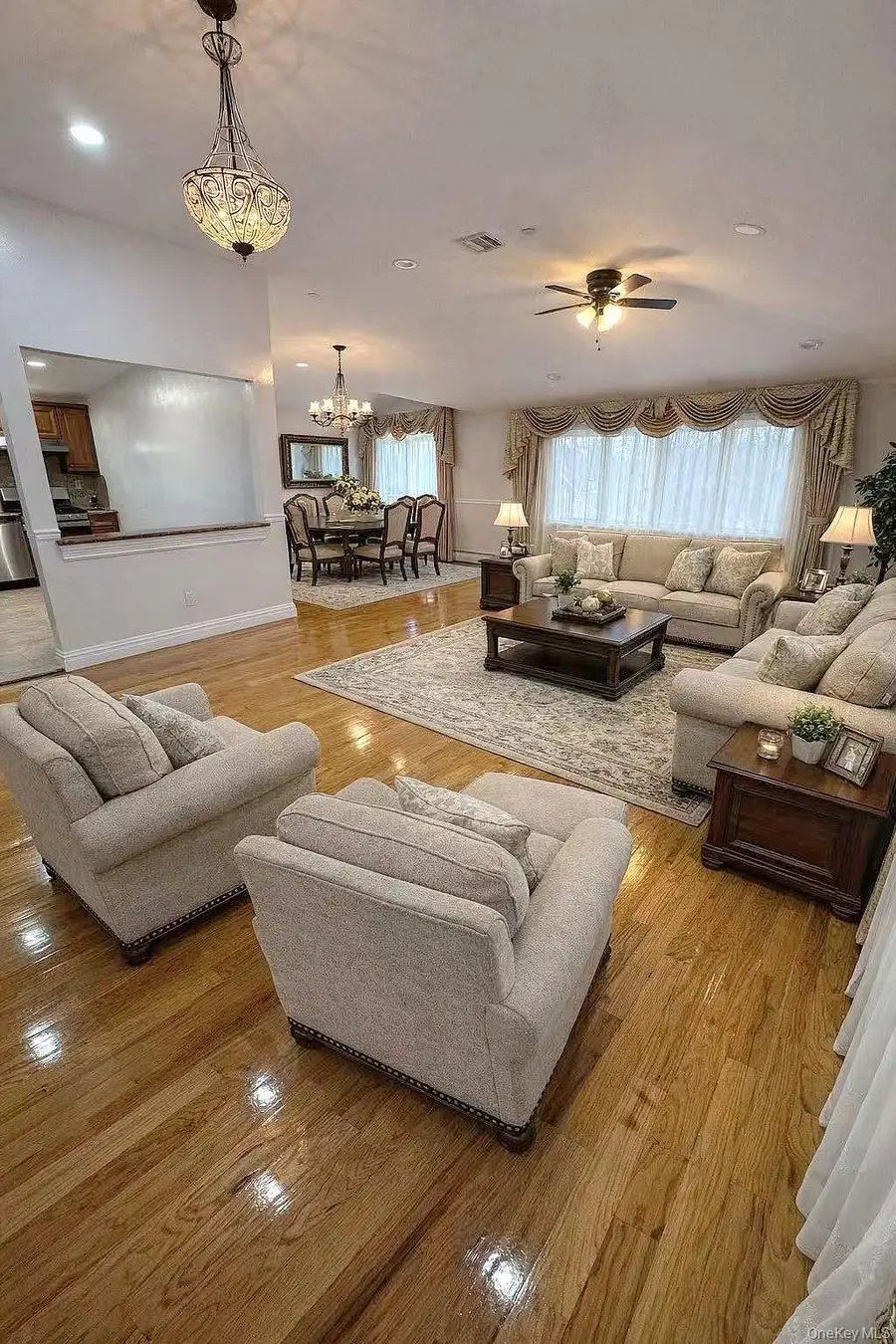 253-12 58 Avenue, Little Neck, NY 11362 - #3