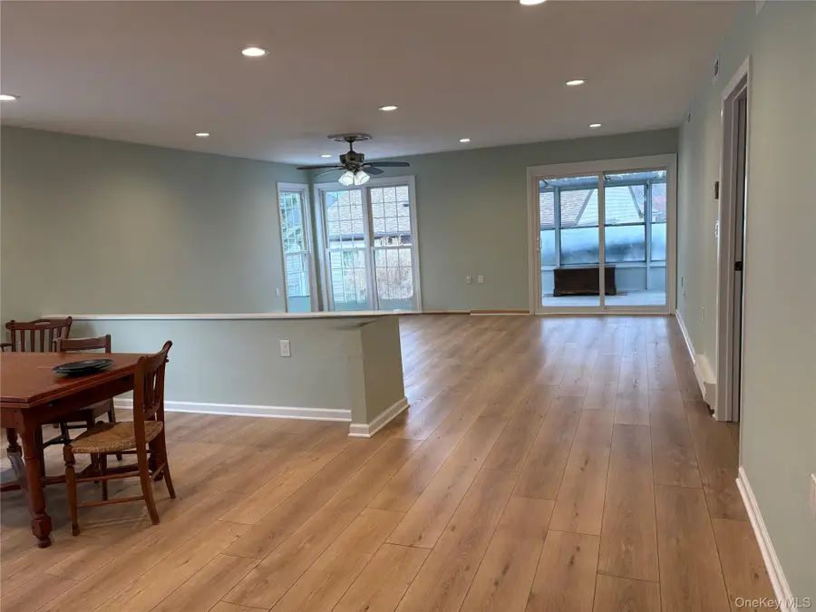 498 Cranston Lane, Ridge, NY 11961 - #3