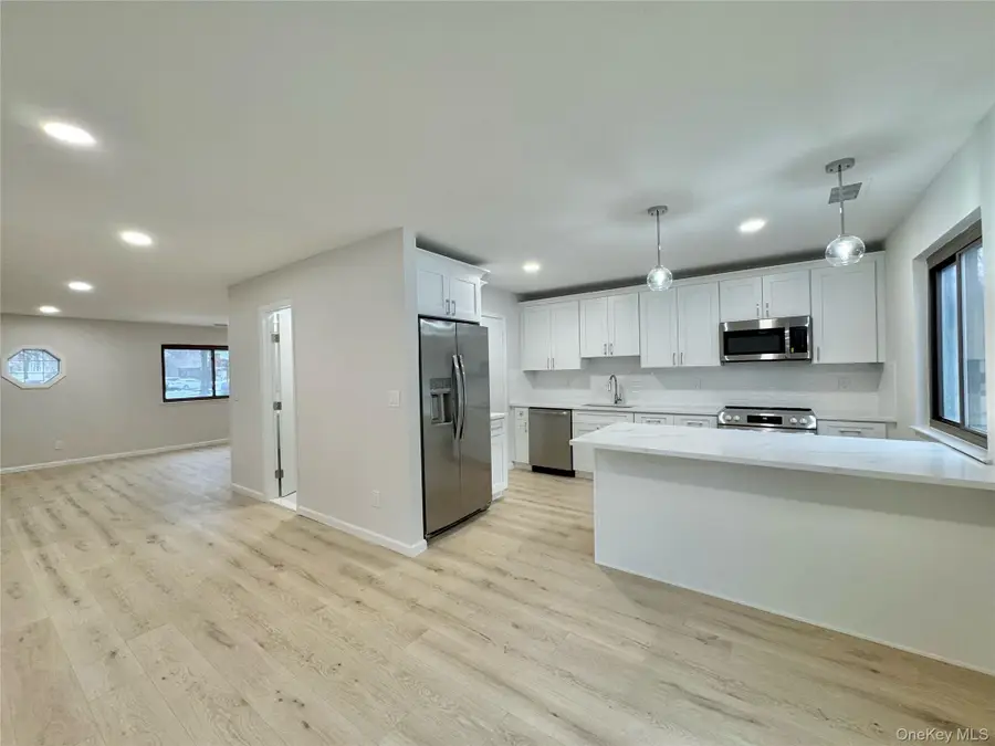 46 Blue Point Road E, Holtsville, NY 11742 - #3