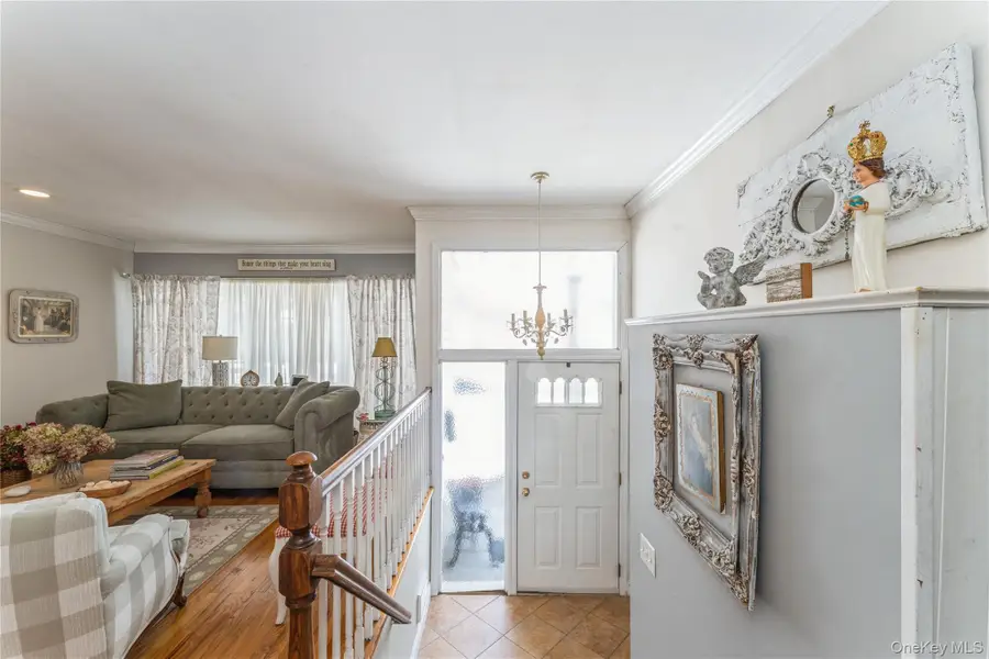 270 Nancy Drive, East Meadow, NY 11554 - #3