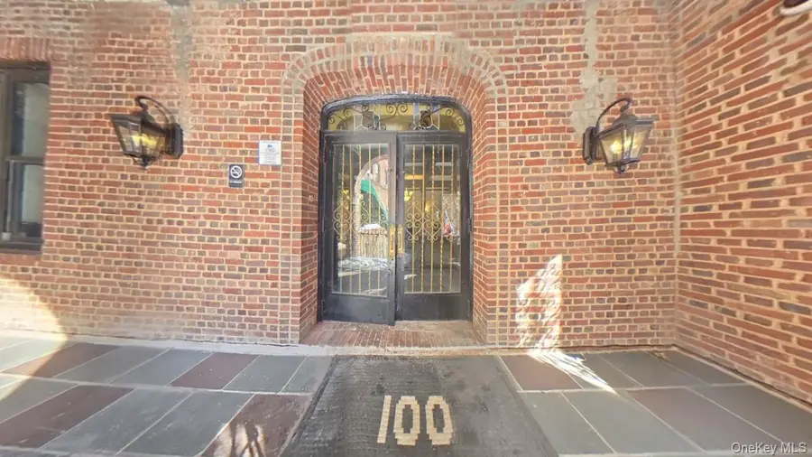 100 Pelham Road #2B, New Rochelle, NY 10805 - #2