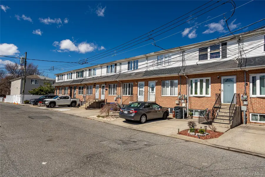 21 Spirit Lane, Staten Island, NY 10303 - #3