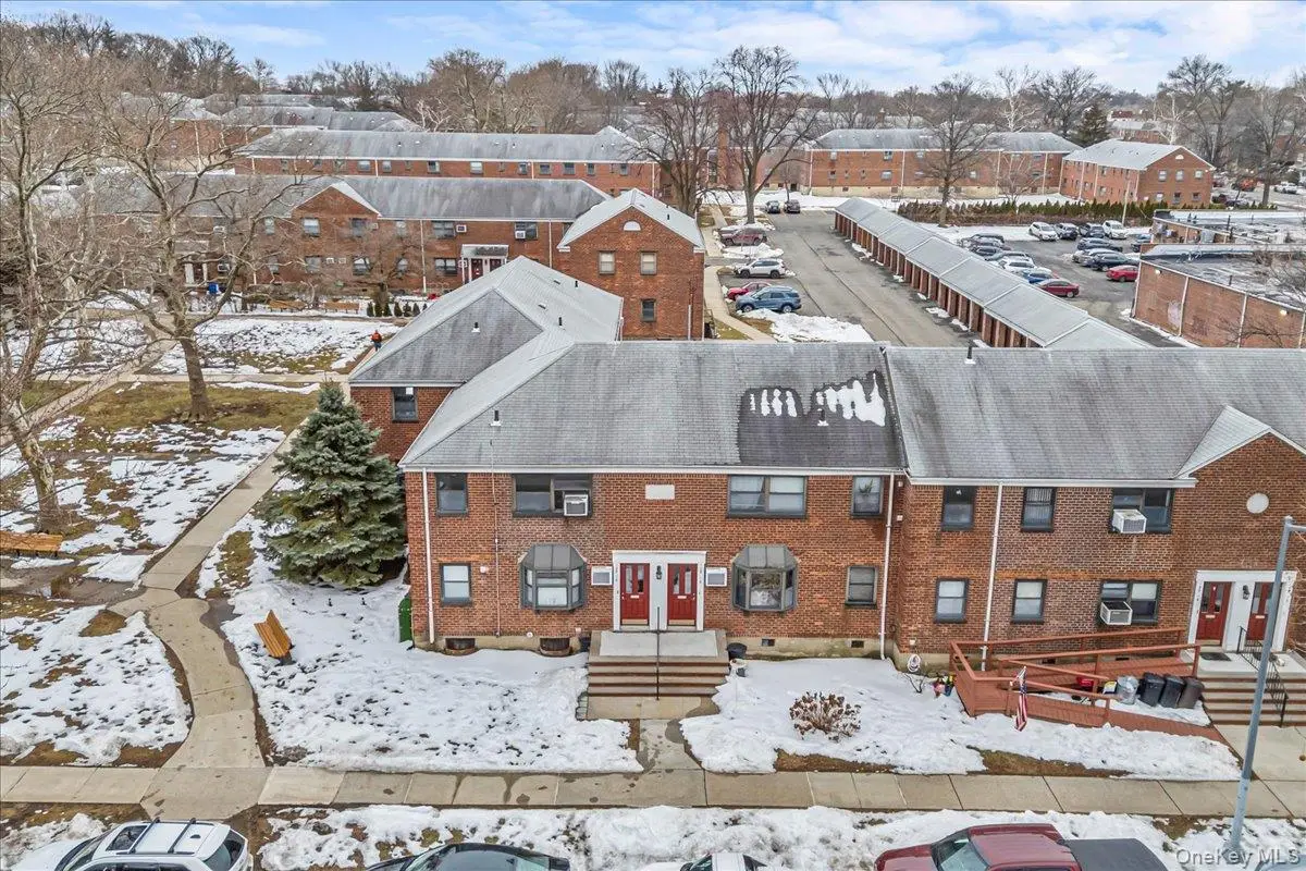 19918 19th Avenue #18, Whitestone, NY 11357 - #1