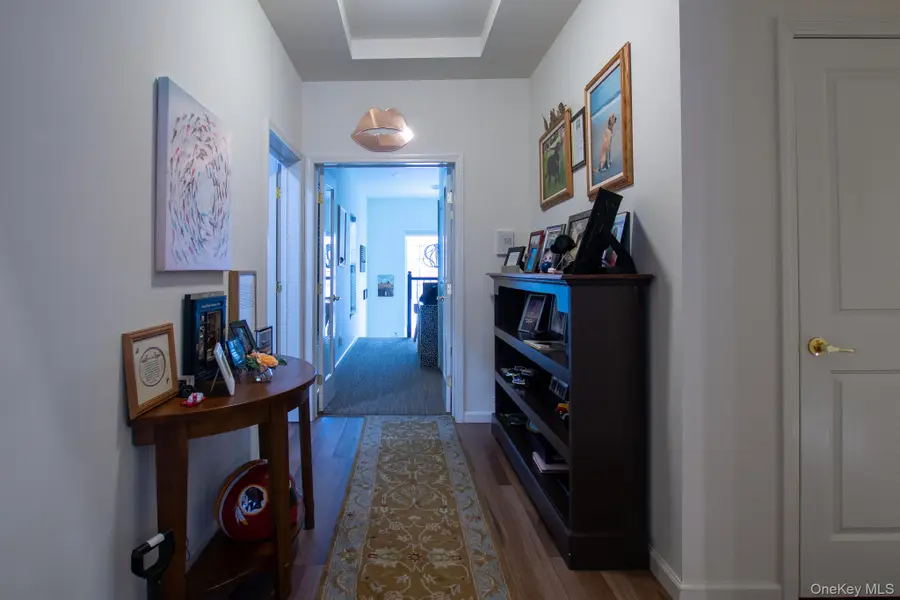 21 Greentree Court, Shirley, NY 11967 - #3