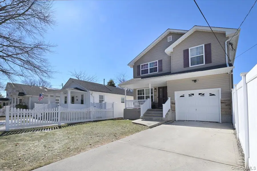 556 Park Avenue, West Hempstead, NY 11552 - #3