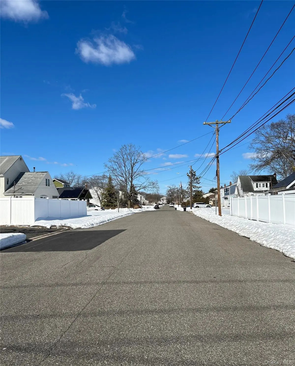 30 Jenkins Avenue, North Babylon, NY 11703 - #1