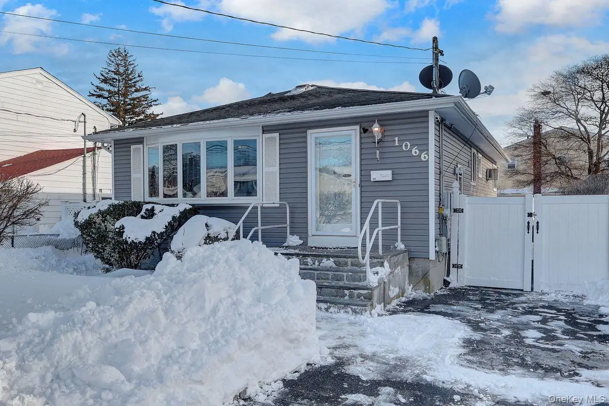 1066 America Avenue, West Babylon, NY 11704 - #1