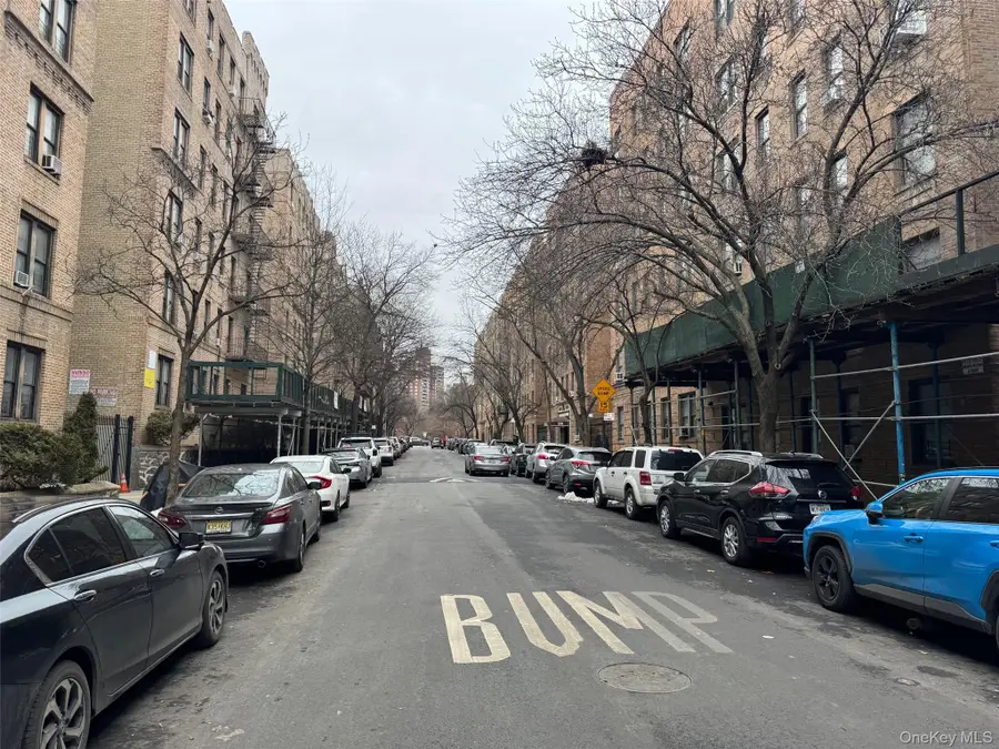 2156 Cruger Avenue #3L, Bronx, NY 10462 - #2