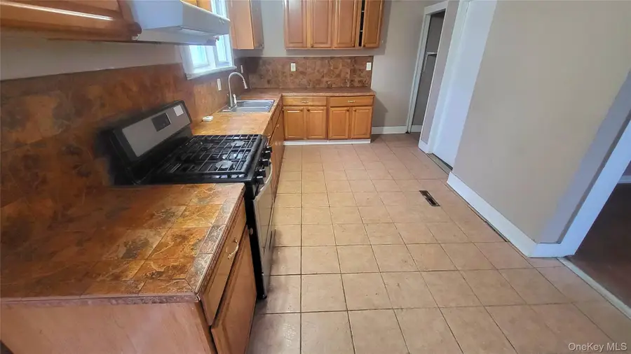 62 Catharine St, Poughkeepsie, NY 12601 - #3