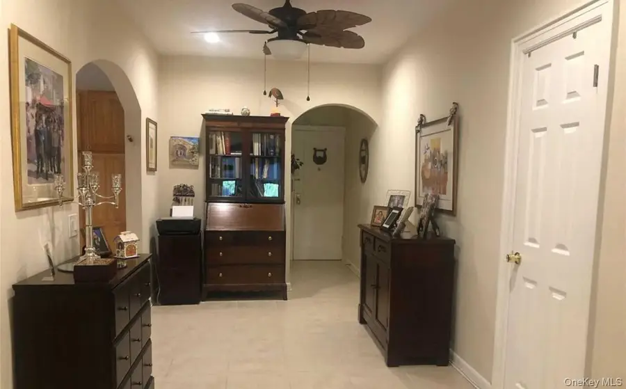 29 Woodmere Boulevard #2B, Woodmere, NY 11598 - #2