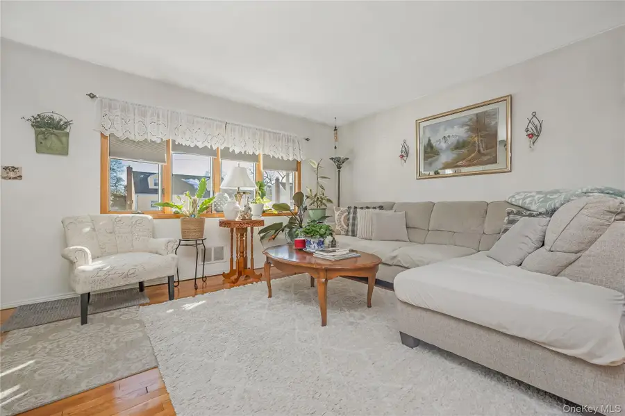 161 Irving Avenue, North Babylon, NY 11703 - #3