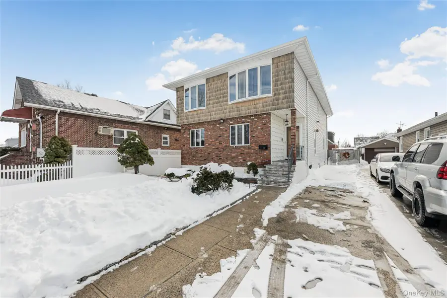 60 Saint Johns Avenue, Valley Stream, NY 11580 - #3