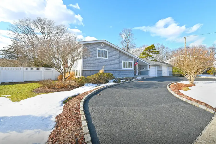 44 Corsa Street, Dix Hills, NY 11746 - #3