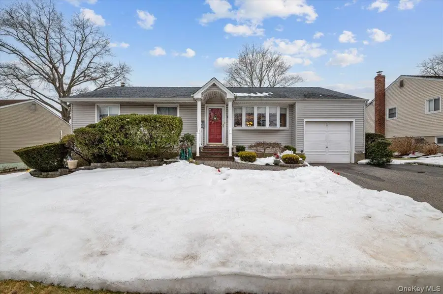 152 Haypath Road, Old Bethpage, NY 11804 - #2