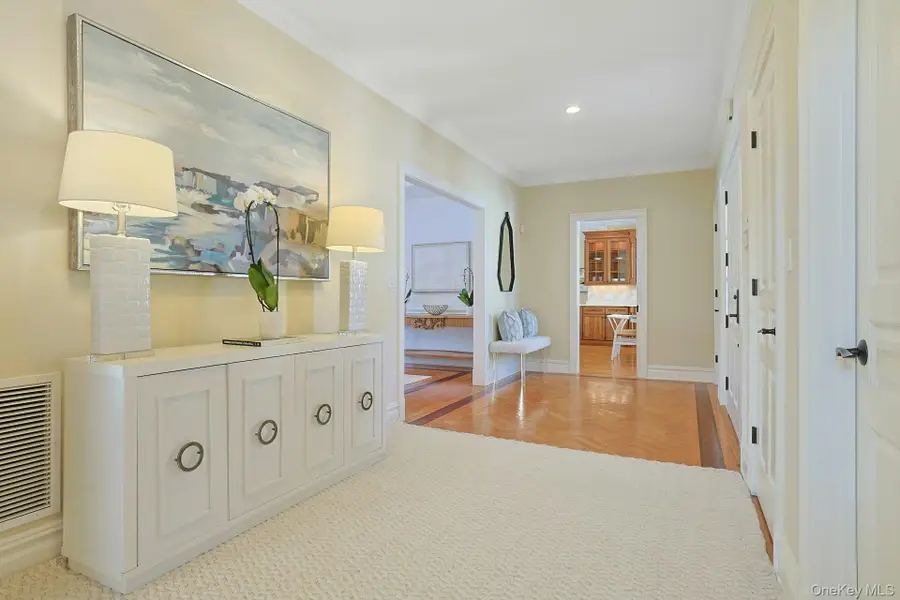 53 Harvest Drive, Scarsdale, NY 10583 - #2