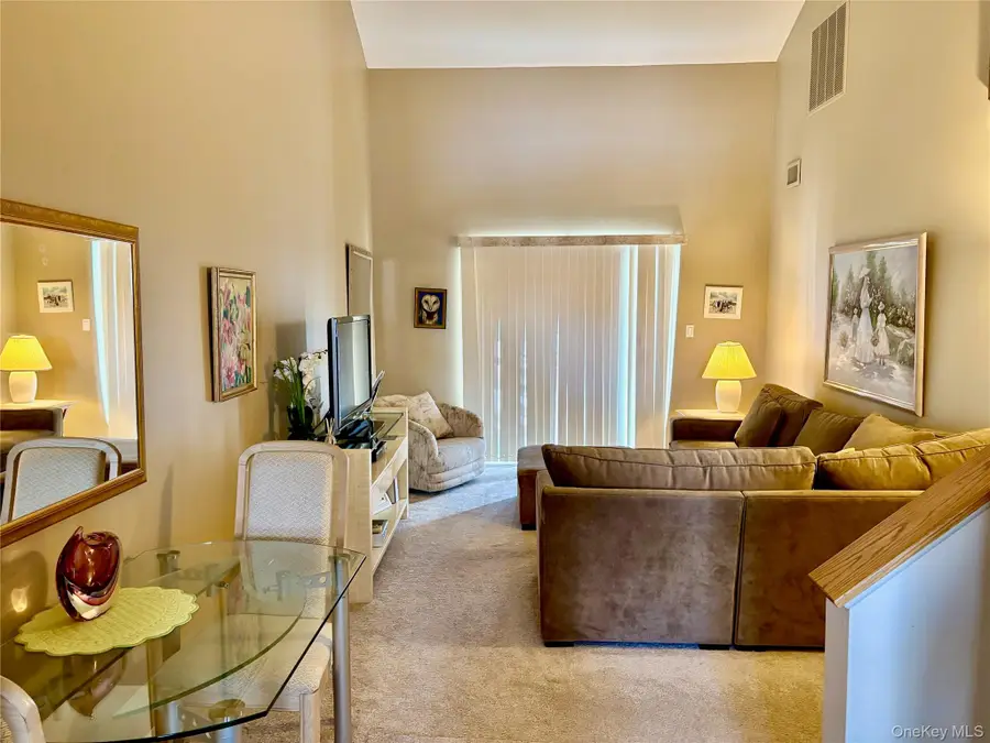 31 Anchor Street #Y, Freeport, NY 11520 - #2