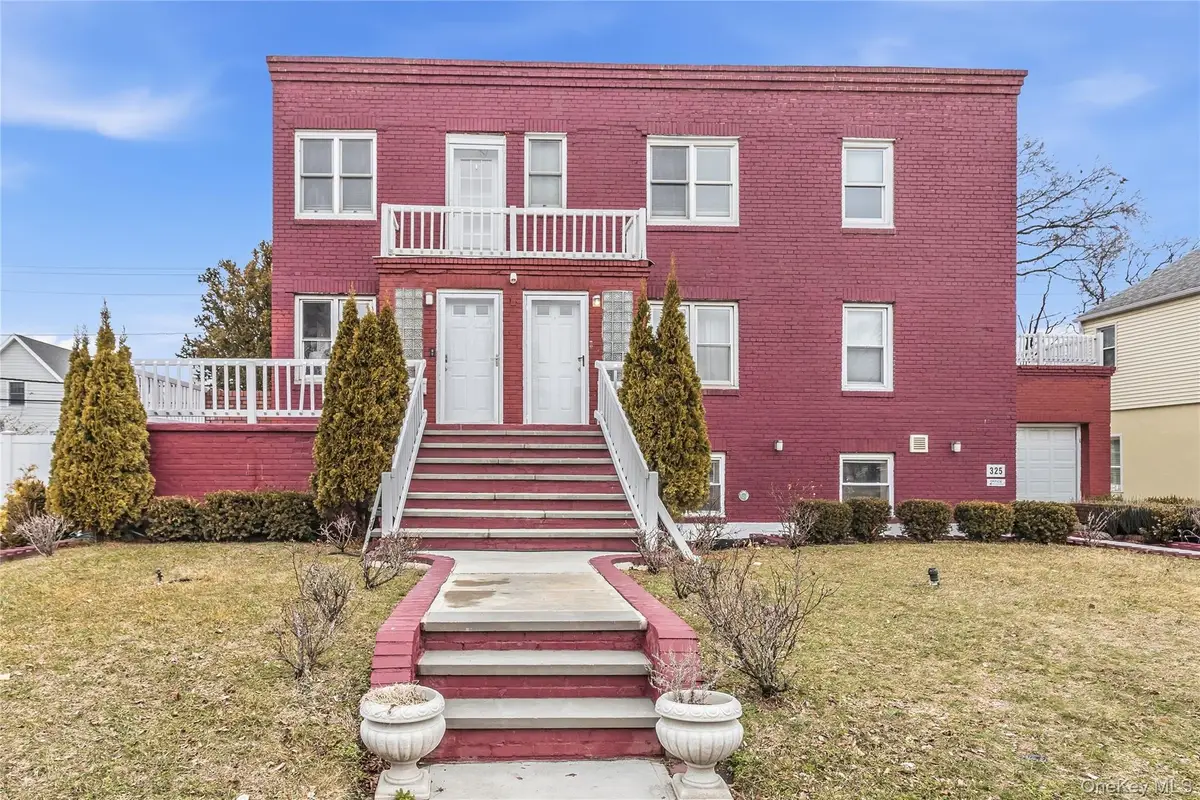 325 E Park Avenue, Long Beach, NY 11561 - #1