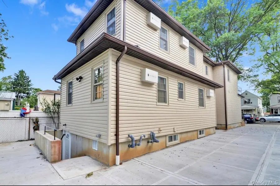 11425 148th Street, Jamaica, NY 11436 - #2