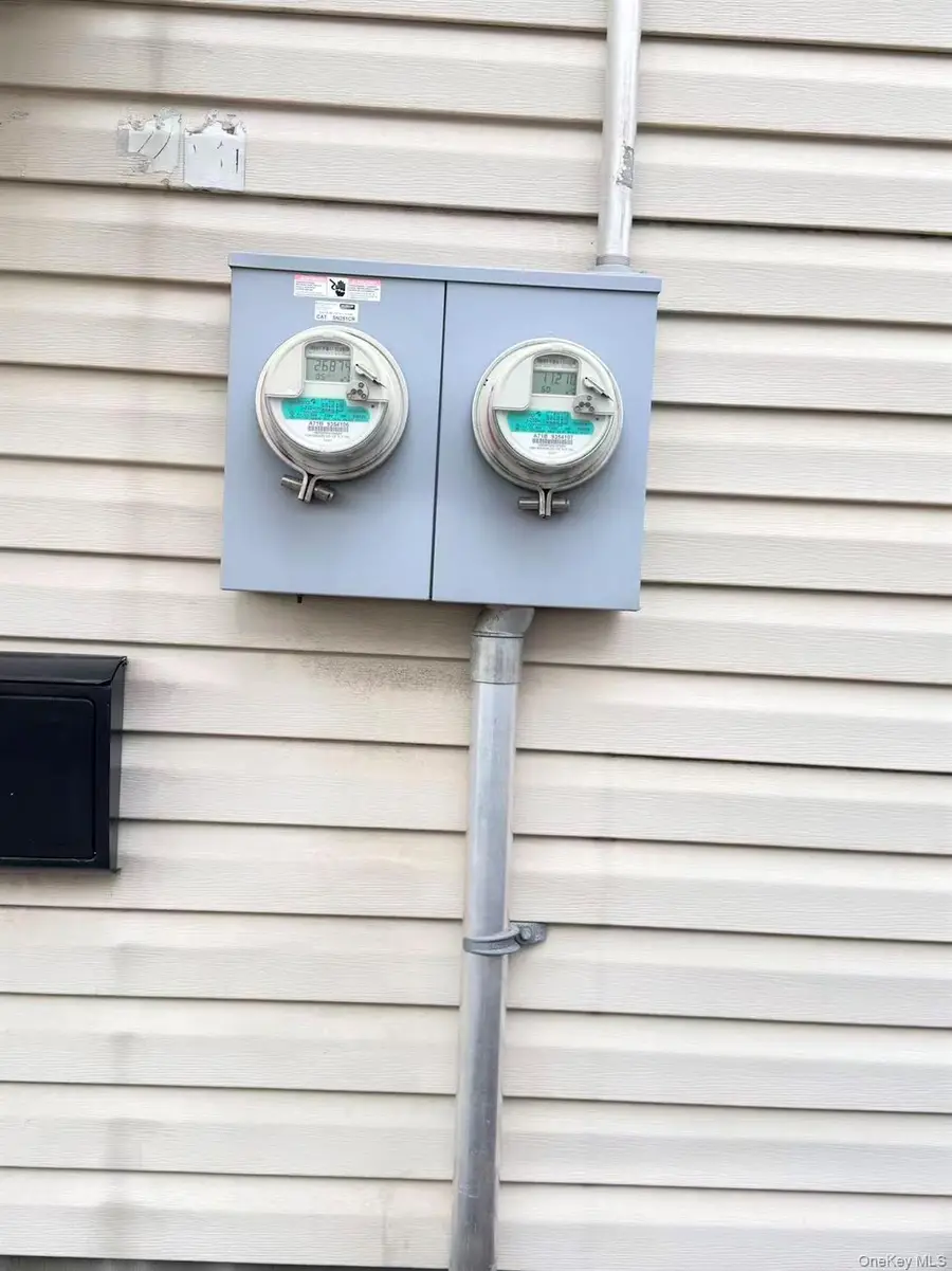 5431 Nurge Avenue, Maspeth, NY 11378 - #3