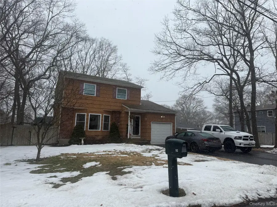 92 Southaven Avenue, Mastic, NY 11950 - #2