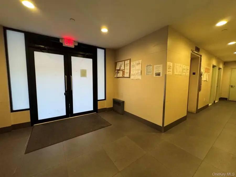 9106 Whitney Avenue #3A, Elmhurst, NY 11373 - #3