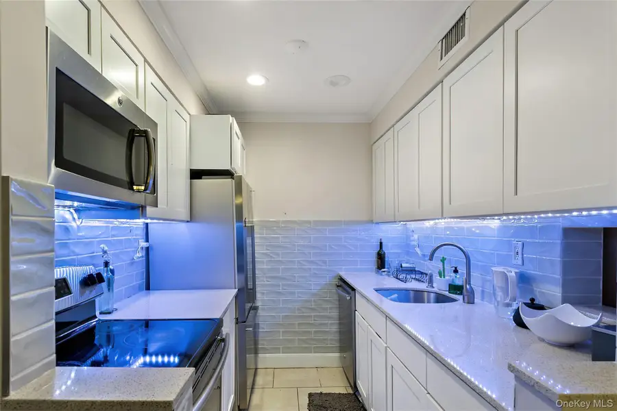 1005 Colony Drive, Hartsdale, NY 10530 - #3