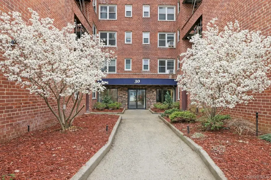 30 N Broadway #5H, White Plains, NY 10601 - #2