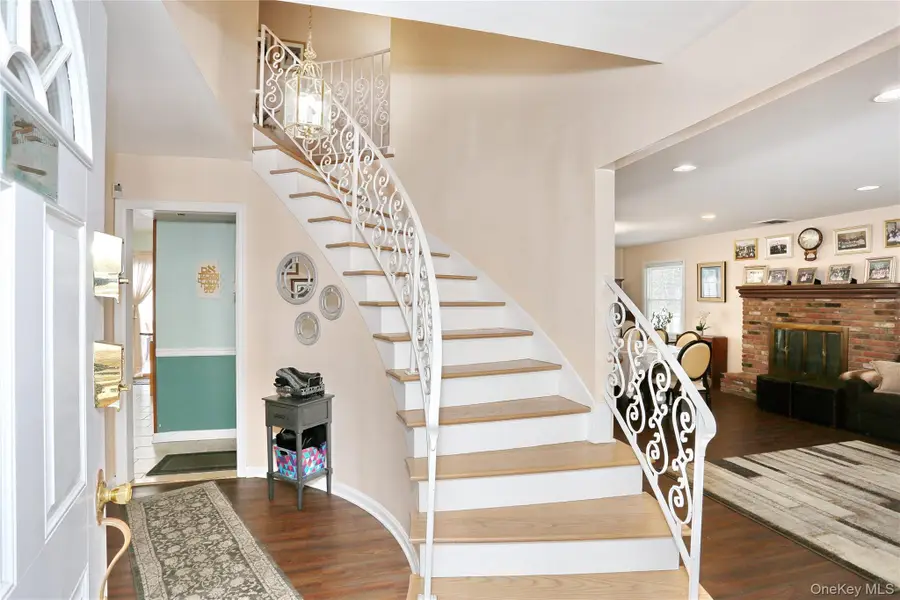 277 Saddle River Road, Airmont, NY 10952 - #3