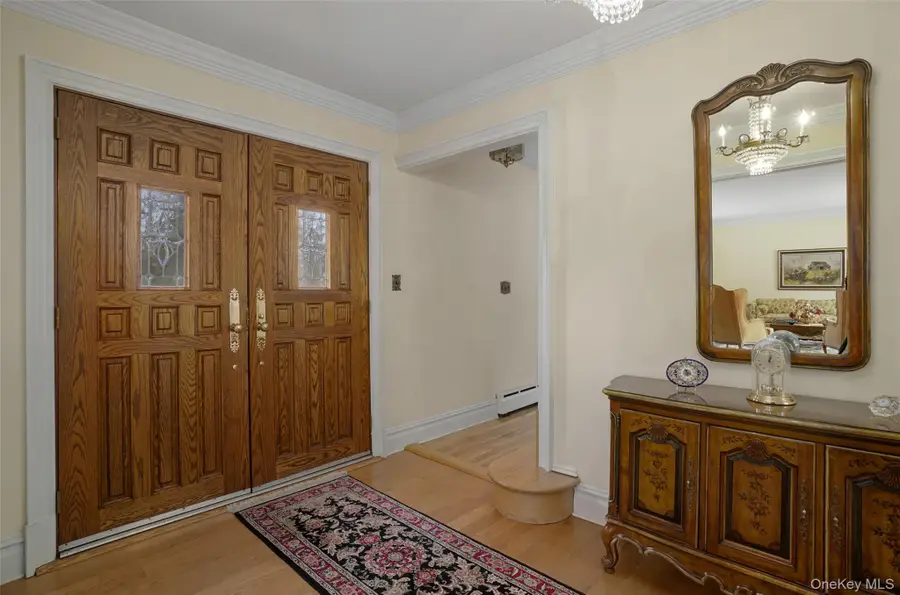 62 Sprain Valley Road, Scarsdale, NY 10583 - #2