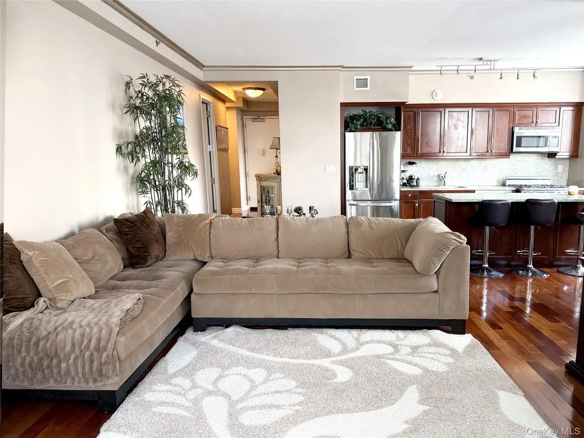 10 City Place #16E, White Plains, NY 10601 - #1