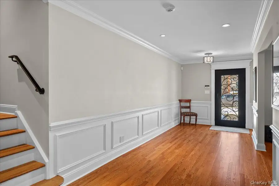 299 Stratton Road, New Rochelle, NY 10804 - #3