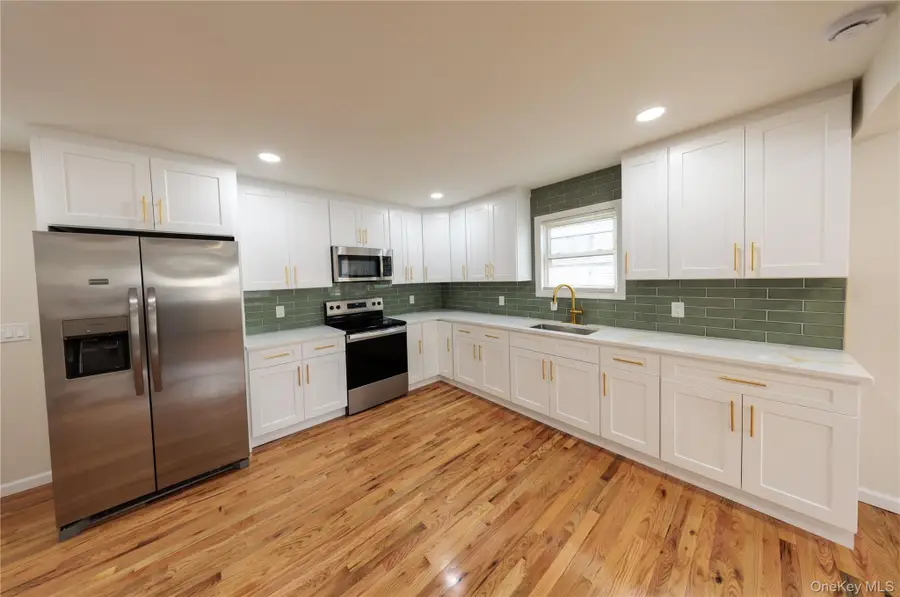 58 Norfleet Lane, Coram, NY 11727 - #3