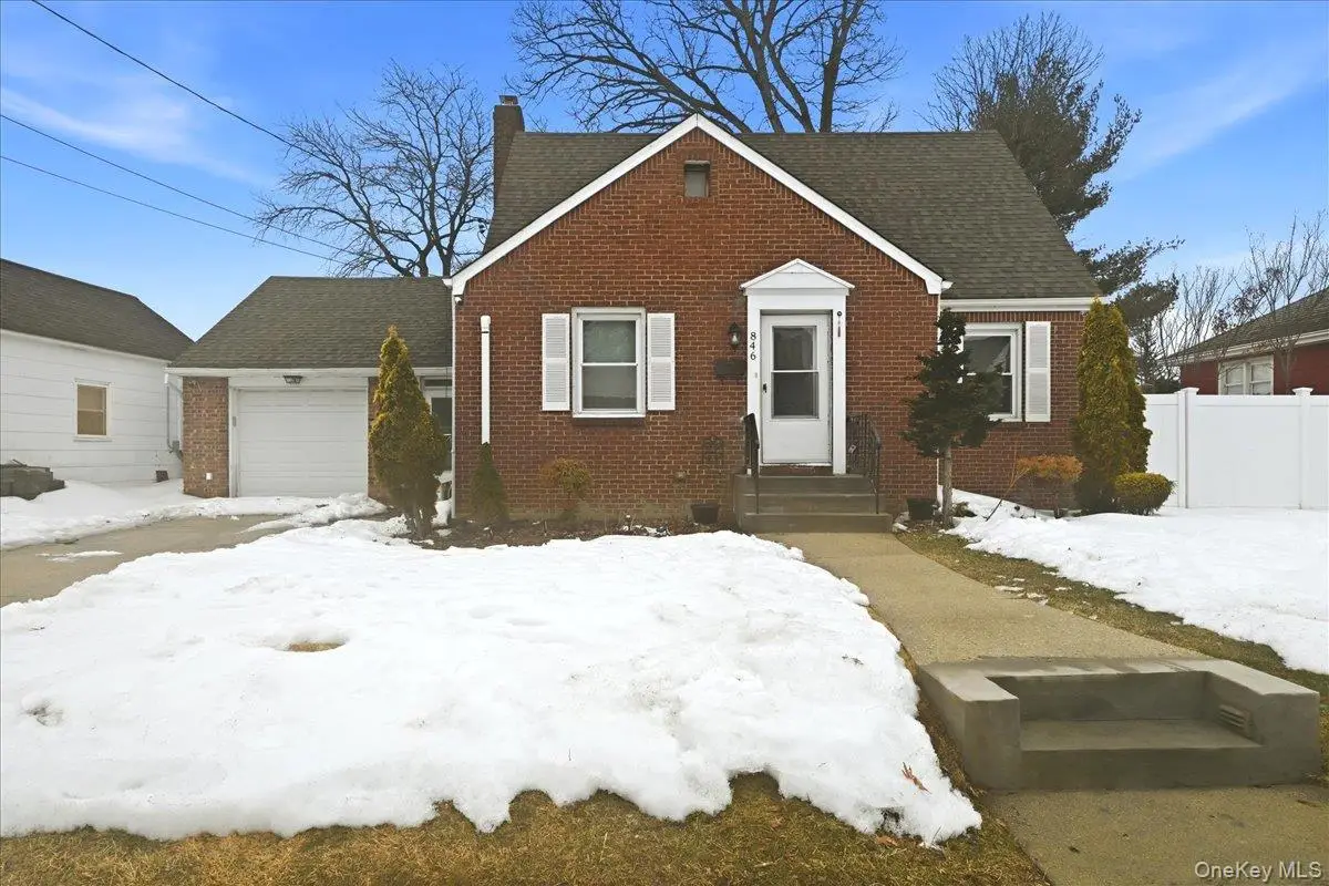 846 Harrison Street, West Hempstead, NY 11552 - #1