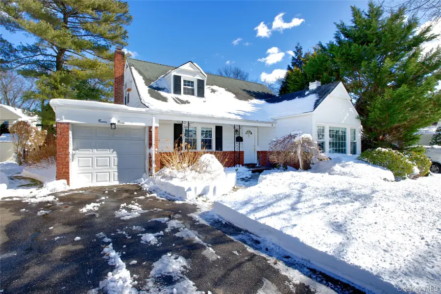 27 Avalon Road, Garden City, NY 11530 - #2