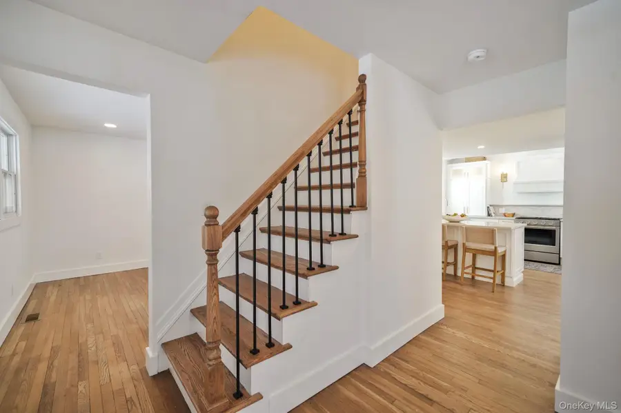 20 Upper Sheep Pasture Road, East Setauket, NY 11733 - #3