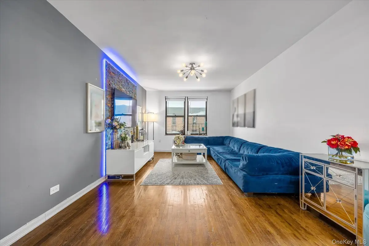 83-75 Woodhaven Boulevard #5E, Woodhaven, NY 11421 - #1