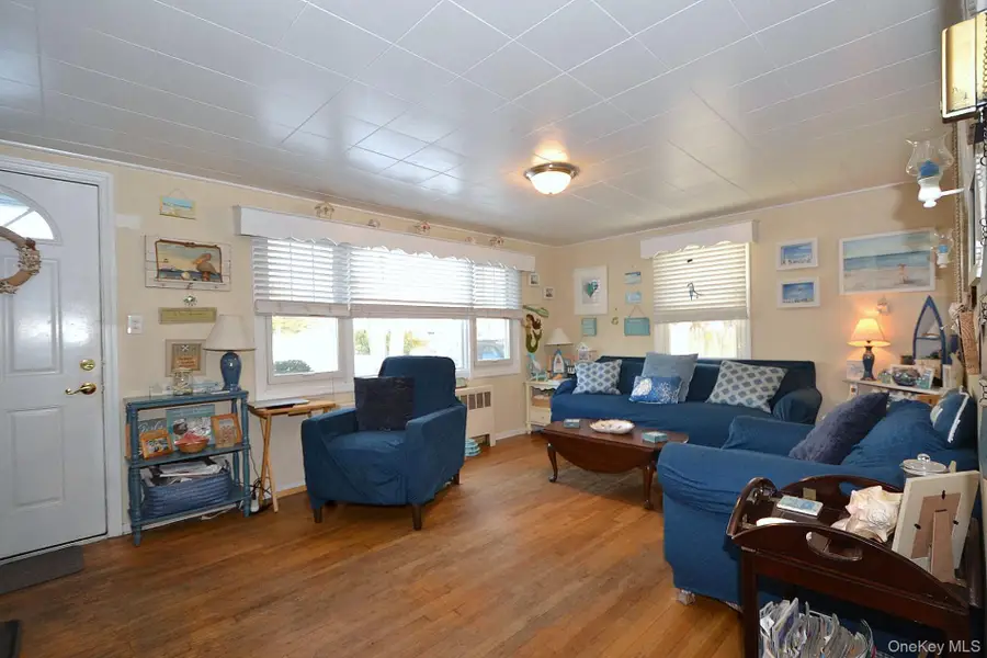 1362 Ackerson Boulevard, Bay Shore, NY 11706 - #2