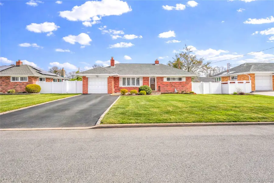 1097 Carll Drive, Bay Shore, NY 11706 - #2