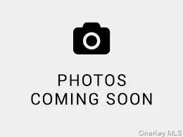 181 S Alleghany Avenue, Lindenhurst, NY 11757