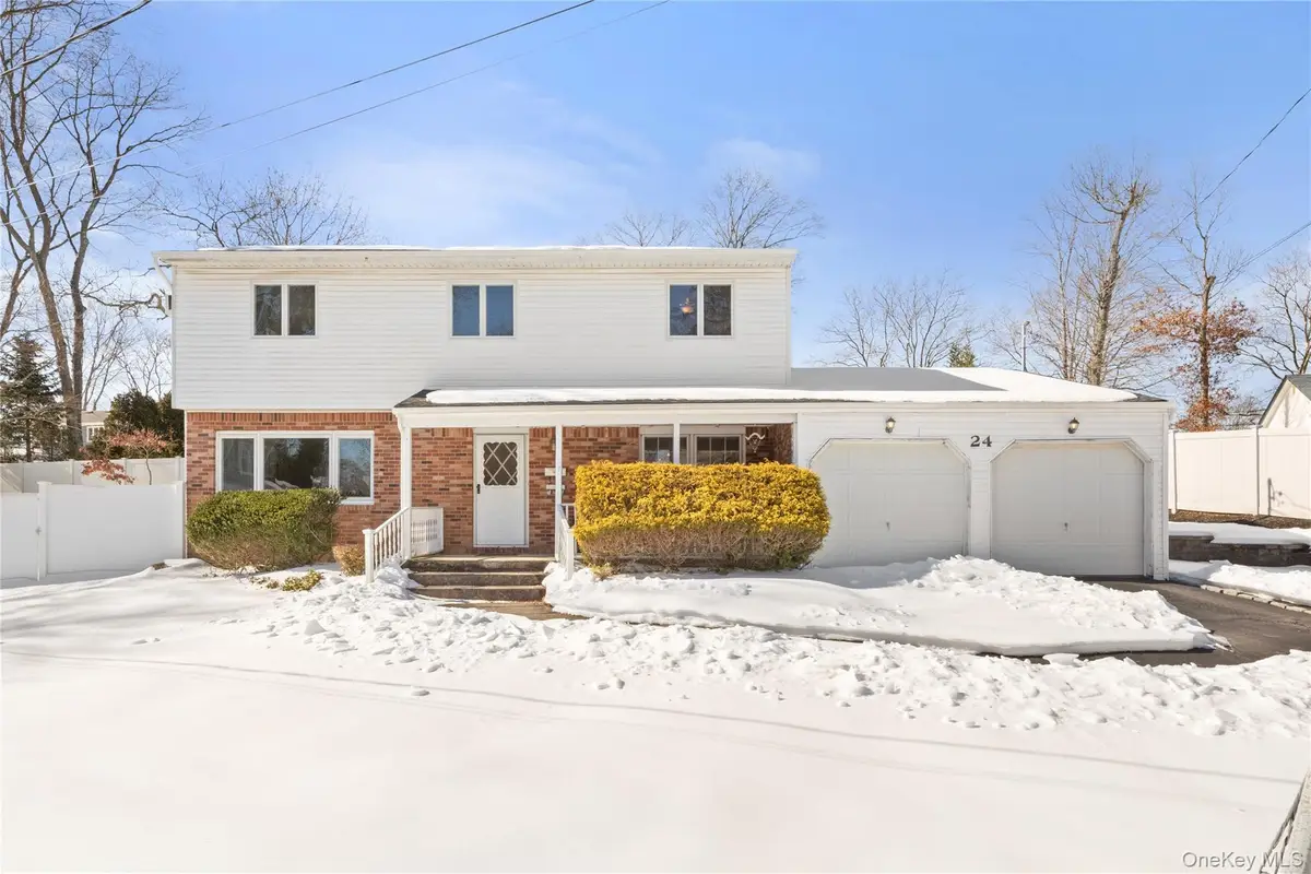 24 King Avenue, Melville, NY 11747 - #1