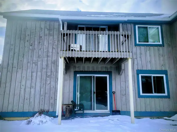 82 Sterling Street #82, Beacon, NY 12508