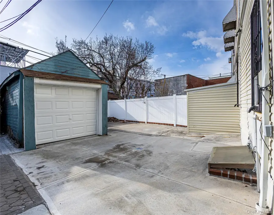 132-16 Hillside Avenue, Richmond Hill, NY 11418 - #3