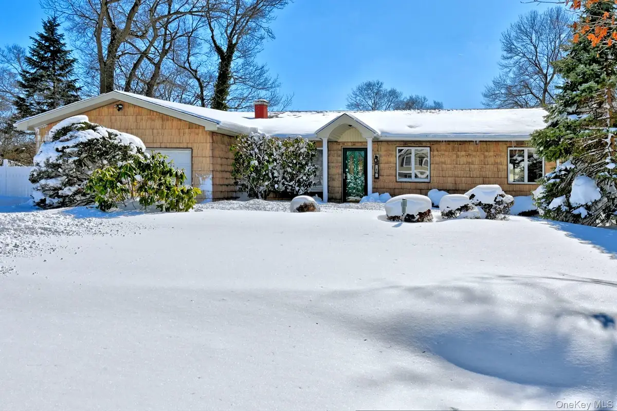 16 Hempstead Street, Holtsville, NY 11742 - #1