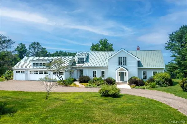 34 Meeting House Road, Pawling, NY 12564