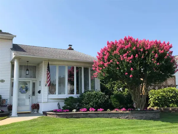 366 Clearmeadow Drive, East Meadow, NY 11554