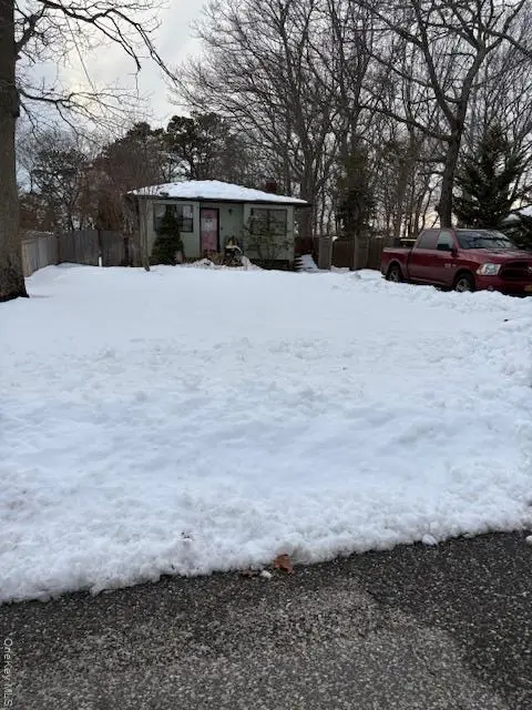 427 Helene Avenue, Shirley, NY 11967