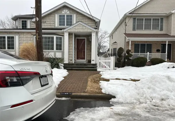 45 Richard Avenue, North Merrick, NY 11566