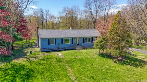 749 Eatontown Road, Port Jervis, NY 12771